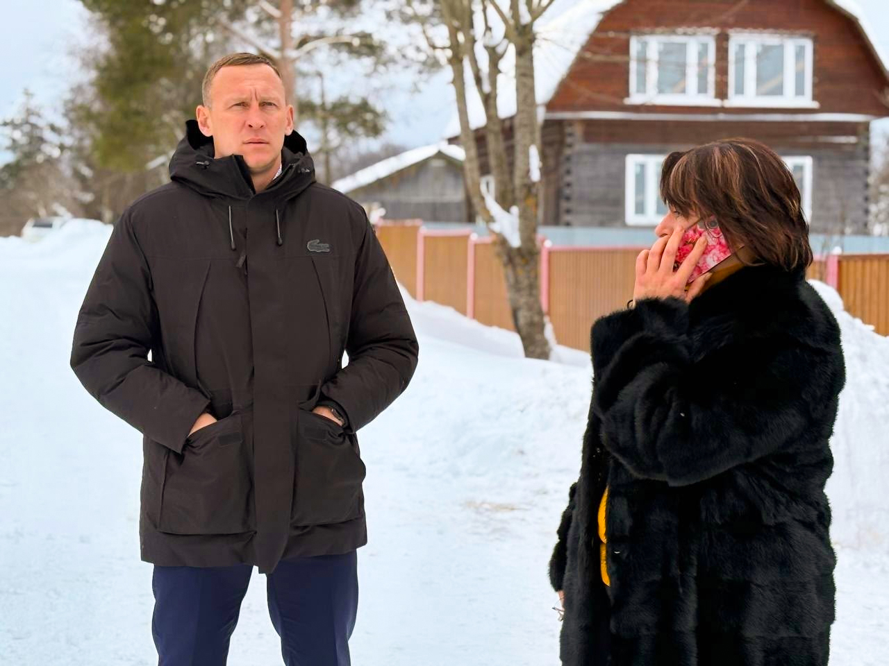 Глава Вяземского округа посетил сельские населенные пункты на территории Тумановского сельского комитета